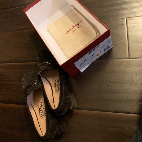 Ferragamo Loafers - Picture 3 of 6